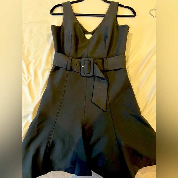 NWOT Cinq a Sept Revolve Jordan Belted Mini Dress in Black,size 2 - Picture 4 of 5